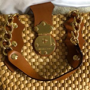 Michael Kors straw summer bag